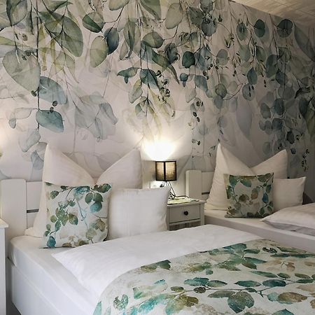 Anna Panzio Bed & Breakfast Herend Екстериор снимка