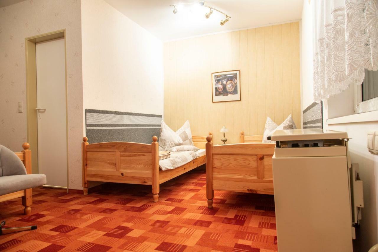 Anna Panzio Bed & Breakfast Herend Екстериор снимка