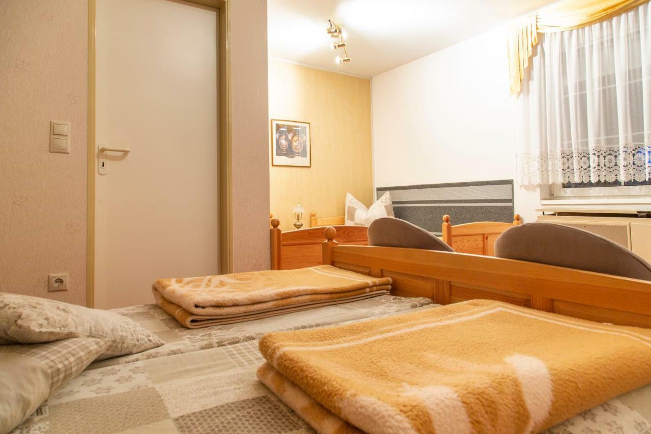 Anna Panzio Bed & Breakfast Herend Екстериор снимка